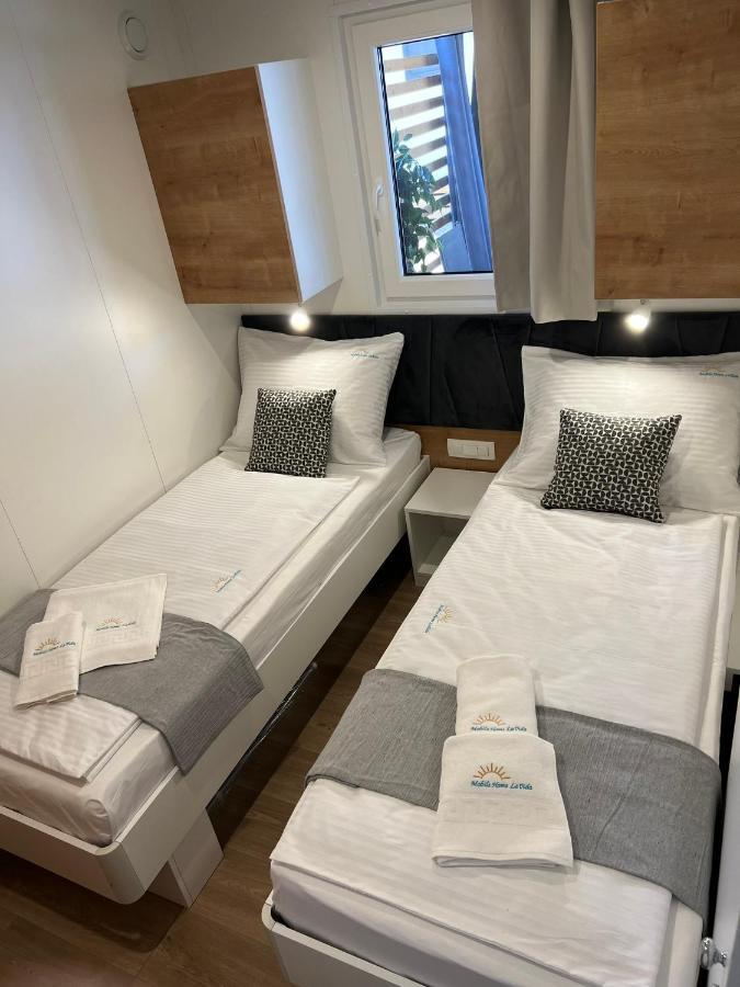 Mobile Home La Vida Biograd Na Moru Exterior foto
